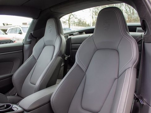 Used 2024 Porsche 911 Targa 4S w/ Premium Package image 12