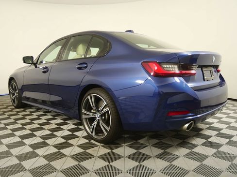 Certified 2023 BMW 330i Sedan w/ Premium Package image 5