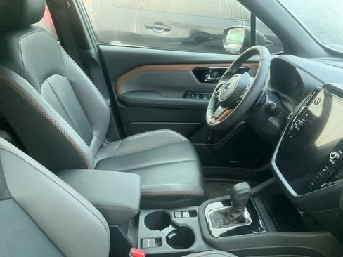 Used 2025 Subaru Forester Sport w/ Popular Package #2 image 5