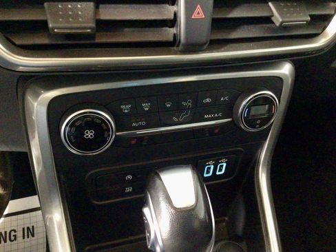 Used 2020 Ford EcoSport SE image 24
