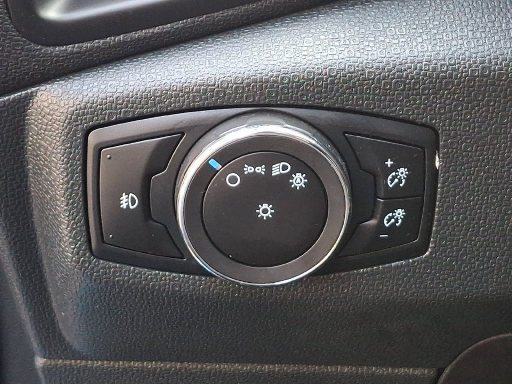 Used 2018 Ford EcoSport SE w/ SE Convenience Package AWD/4WD image 25