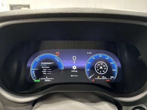 Certified 2025 Toyota Sienna Platinum AWD/4WD image 10