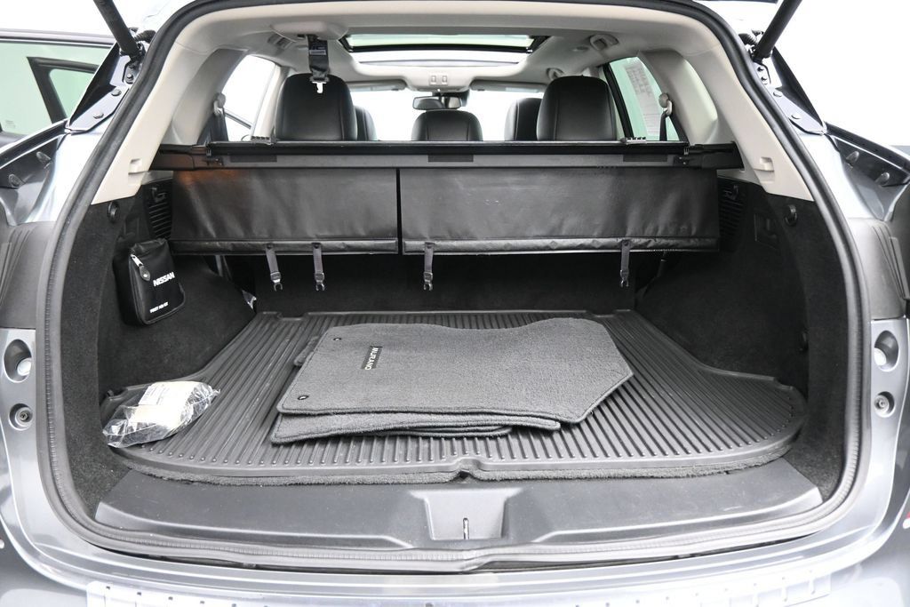 Used 2020 Nissan Murano Platinum w/ Cargo Package AWD/4WD image 20
