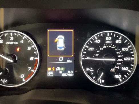 Used 2025 Subaru Outback Limited AWD/4WD image 10