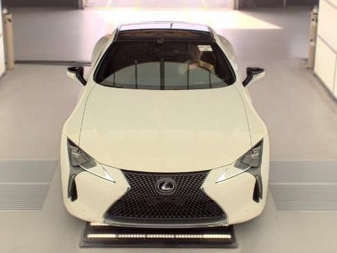 Used 2018 Lexus LC 500 Coupe RWD image 3