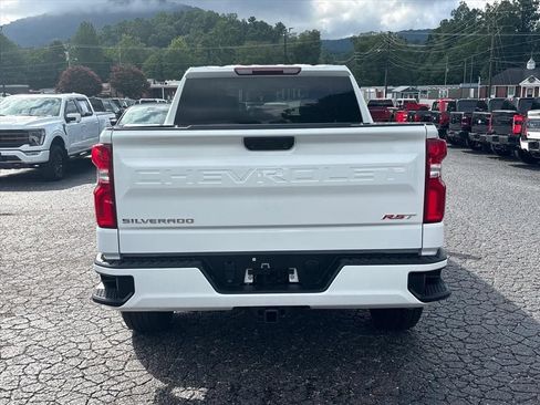 Used 2025 Chevrolet Silverado 1500 RST AWD/4WD image 6