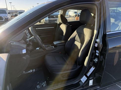 Used 2021 Nissan Altima 2.5 SV image 28