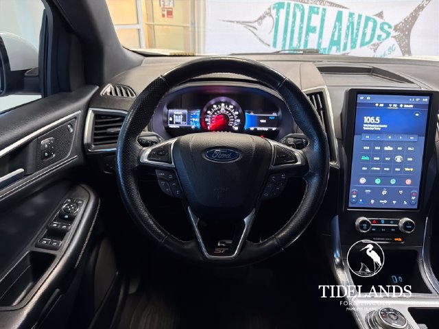 Certified 2022 Ford Edge ST w/ Equipment Group 401A AWD/4WD image 17