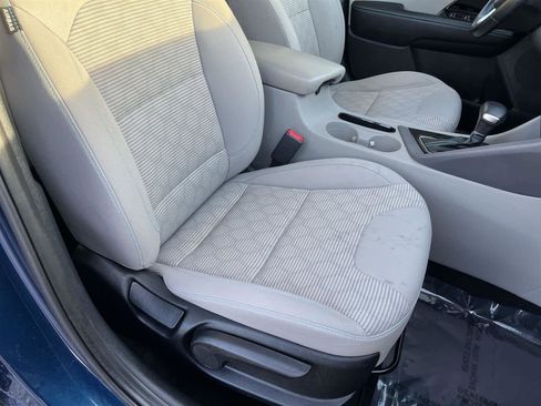 Used 2022 Kia Niro LXS image 15