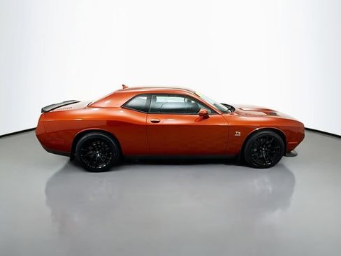 Used 2022 Dodge Challenger R/T Scat Pack w/ Driver Convenience Group image 8