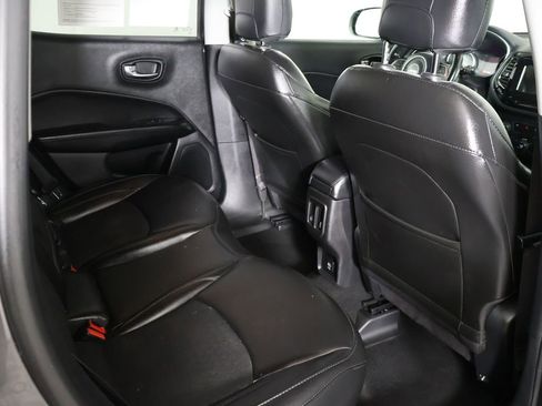 Used 2020 Jeep Compass Latitude AWD/4WD image 24