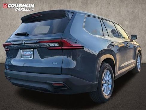 Used 2025 Toyota Grand Highlander FWD image 7