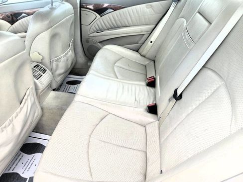 Used 2003 Mercedes-Benz E 320 Sedan image 8