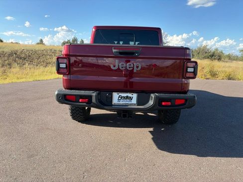 Used 2021 Jeep Gladiator Rubicon AWD/4WD image 6