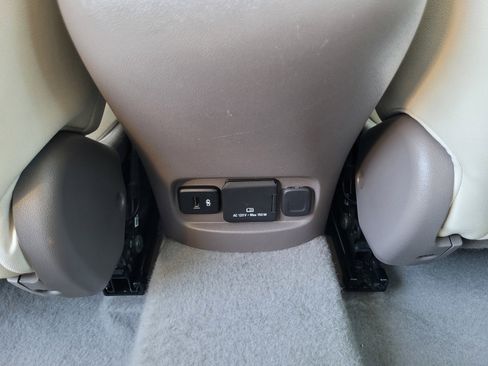 Used 2024 Chevrolet Malibu LT FWD image 15