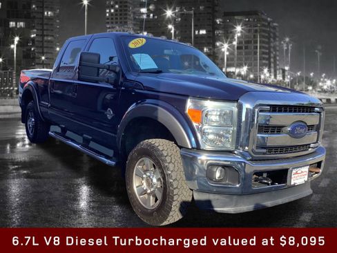 Used 2013 Ford F250 Lariat w/ Lariat Interior Pkg image 5