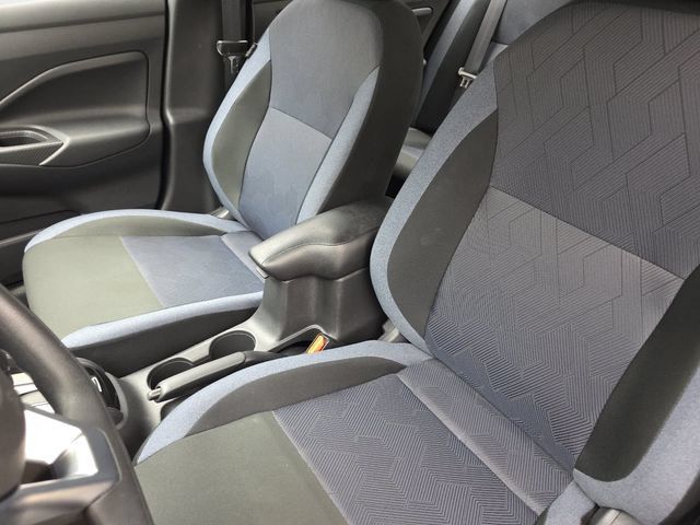 Used 2025 Nissan Versa SV w/ Trunk Package FWD image 15