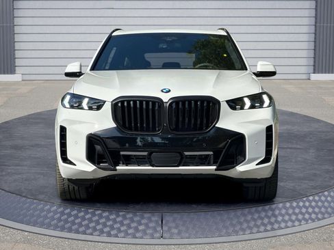 New 2026 BMW X5 xDrive40i image 2