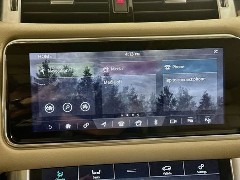 Used 2019 Land Rover Range Rover Sport HSE AWD/4WD image 16