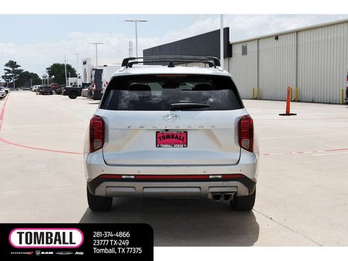 Used 2024 Hyundai Palisade SEL w/ Premium Package image 6