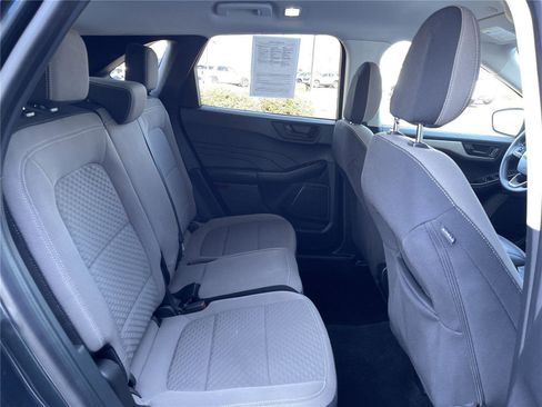 Used 2022 Ford Escape SE w/ SE Sport Appearance Package AWD/4WD image 32