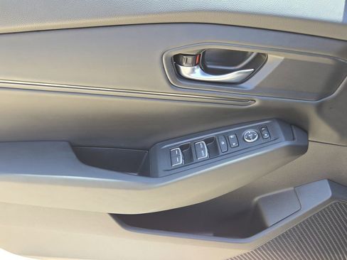 Certified 2025 Honda Accord SE image 33
