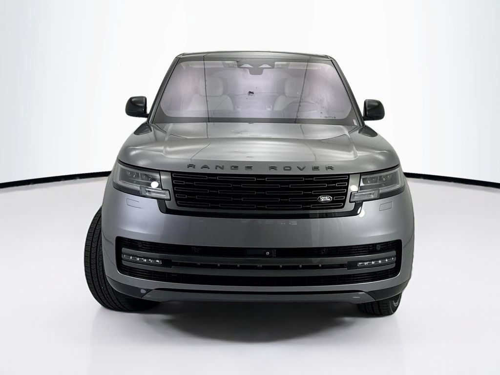 Used 2023 Land Rover Range Rover SE AWD/4WD image 2