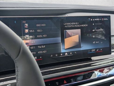 New 2026 BMW i7 M70 w/ M Sport Package RWD image 14