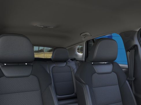 New 2026 Chevrolet Trax LT FWD image 25