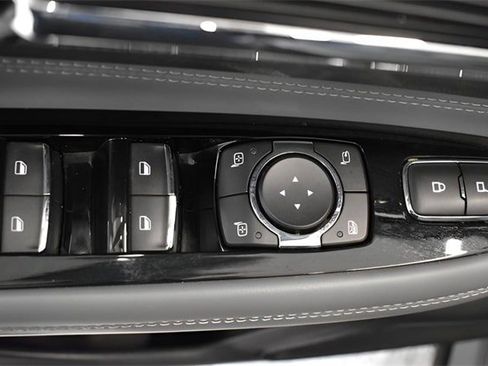 Used 2022 Lincoln Corsair AWD w/ Premium Package image 21