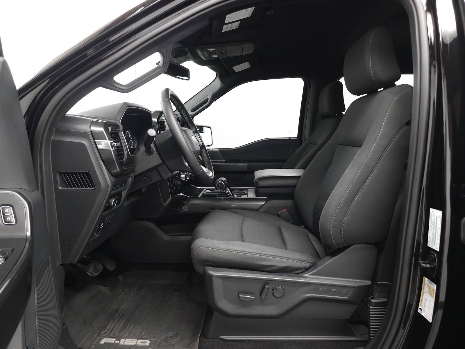 Used 2023 Ford F150 XLT w/ Equipment Group 302A High AWD/4WD image 4