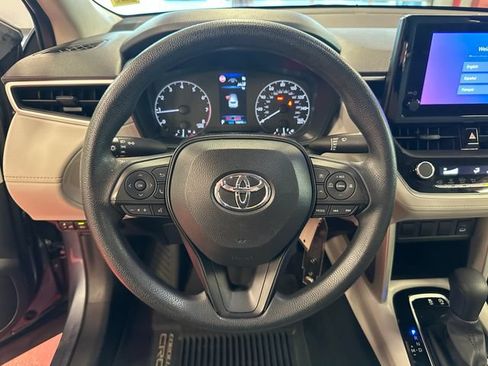 Certified 2024 Toyota Corolla Cross L FWD image 17