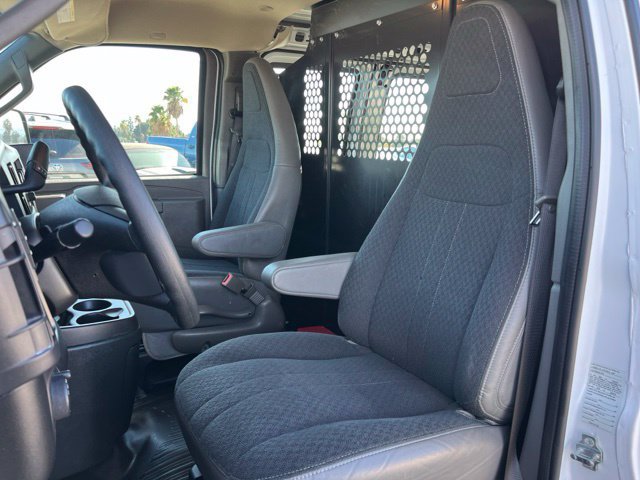 Used 2025 GMC Savana 2500 w/ Driver Convenience Package RWD image 12