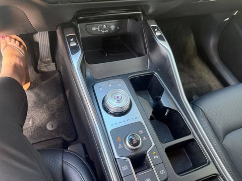 Certified 2025 Kia Sorento EX AWD/4WD image 15