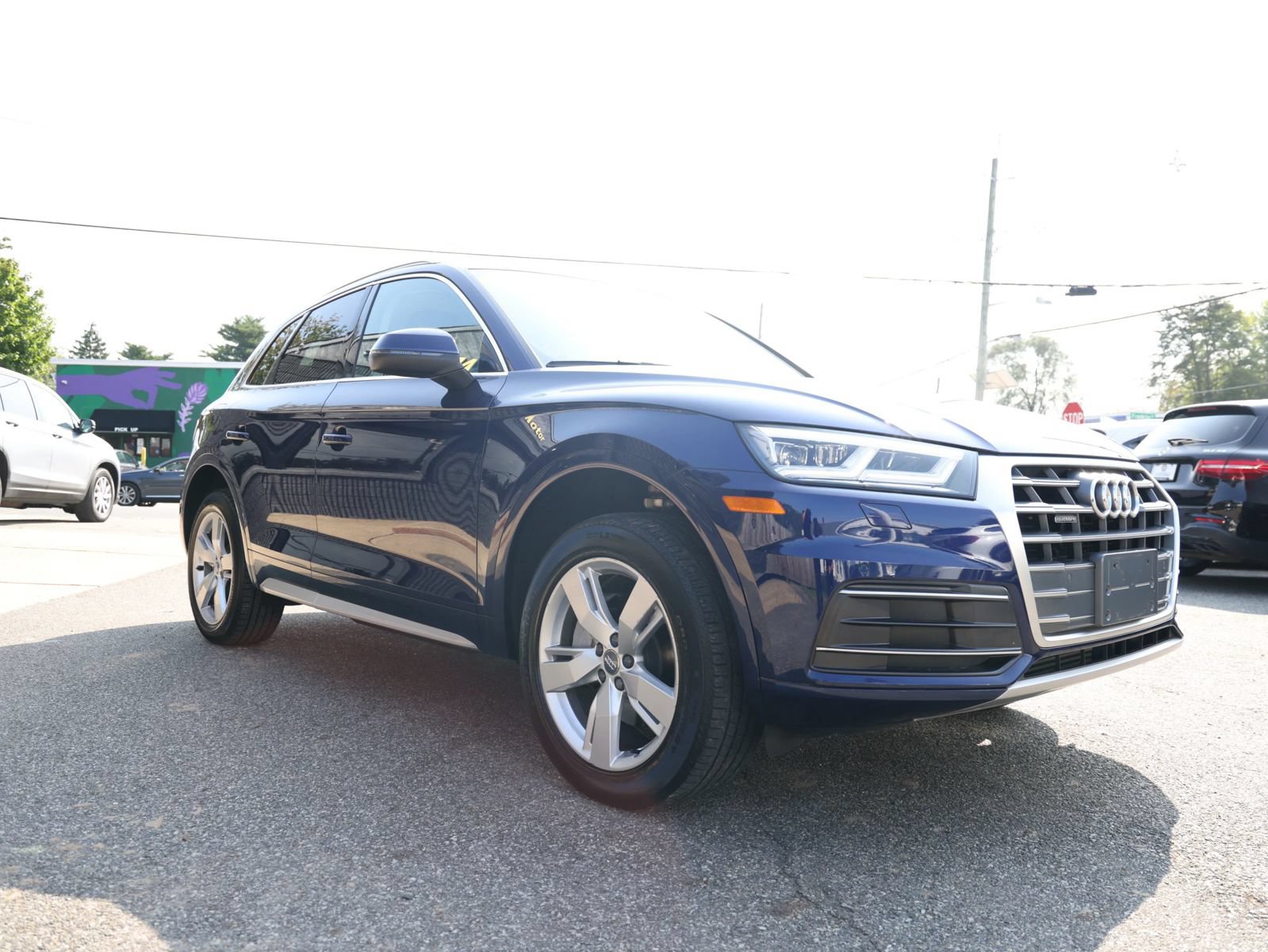 Used 2018 Audi Q5 2.0T Premium Plus w/ Premium Plus Package AWD/4WD image 3