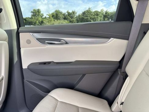 Used 2019 Cadillac XT5 Luxury image 15