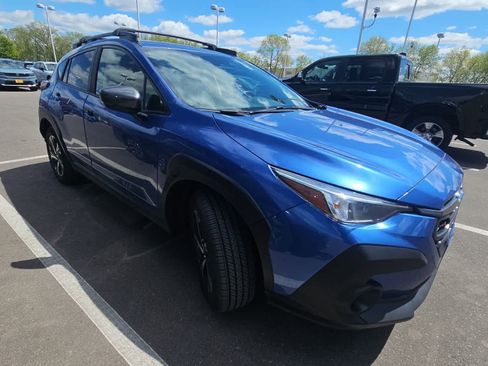 Used 2025 Subaru Crosstrek 2.0i Premium AWD/4WD image 2