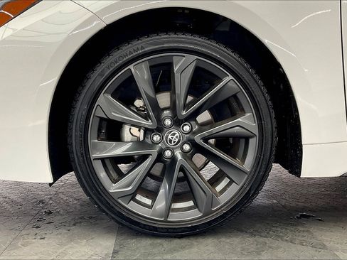 Used 2024 Toyota Corolla SE image 8
