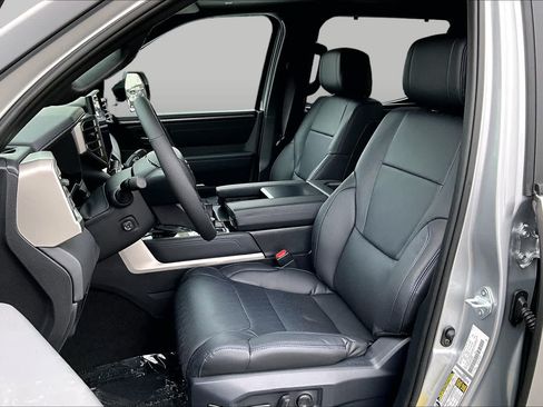 New 2026 Toyota Tundra Platinum AWD/4WD image 9