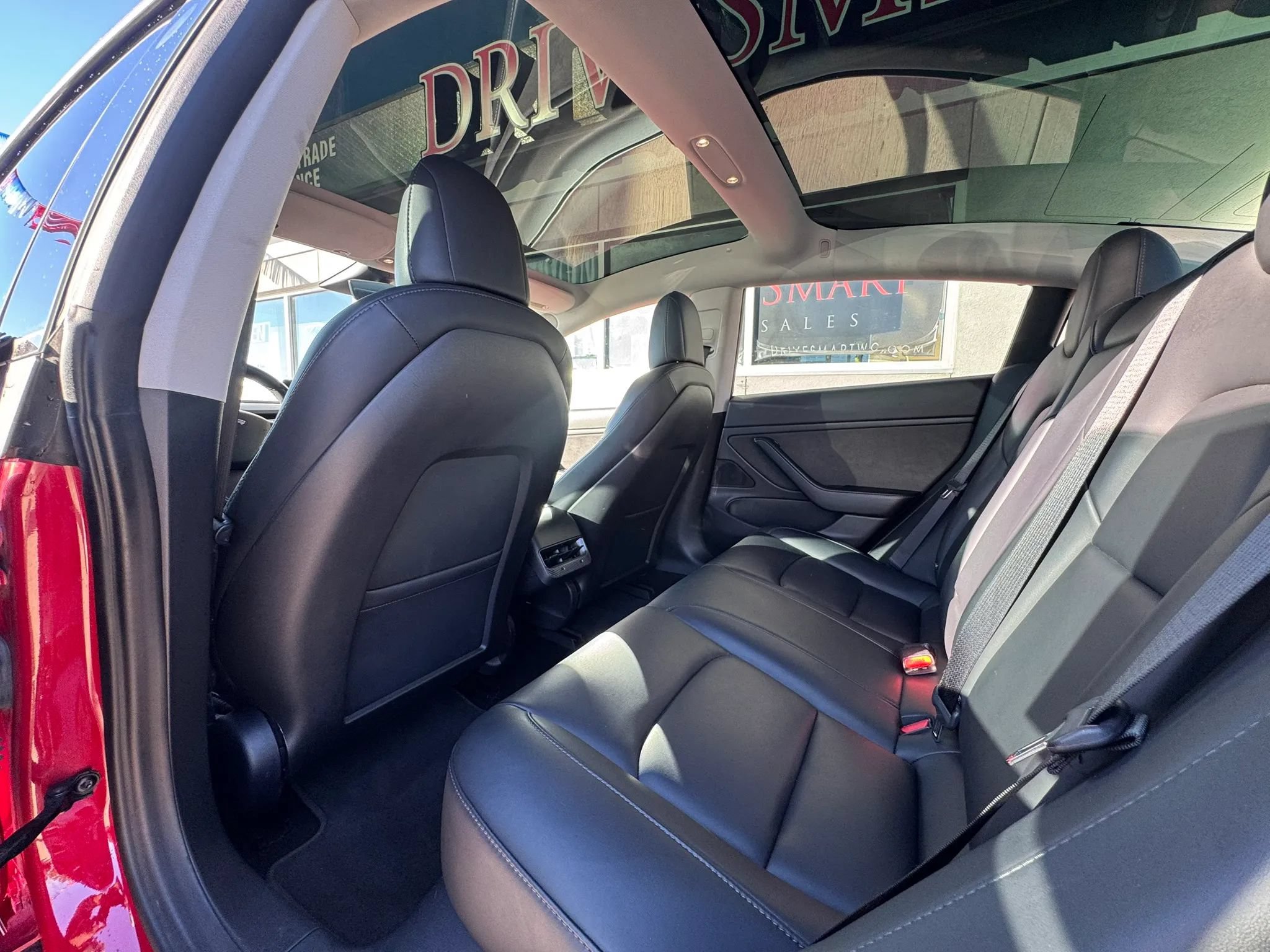Used 2018 Tesla Model 3 Long Range AWD/4WD image 12