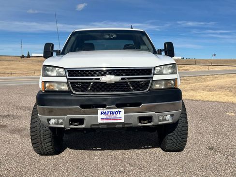 Used 2007 Chevrolet Silverado 3500 LT w/ Heavy-Duty Power Package image 21