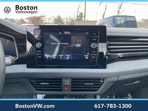 New 2026 Volkswagen Jetta SE image 16