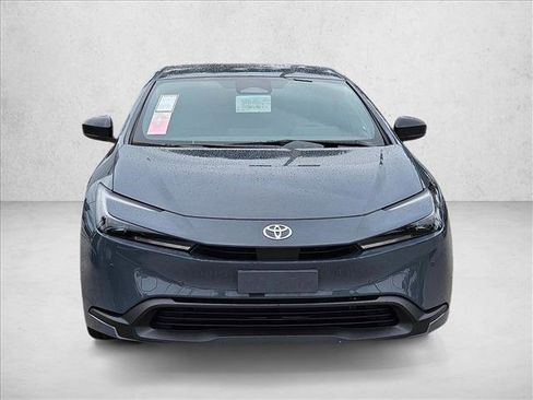 New 2026 Toyota Prius LE FWD image 6