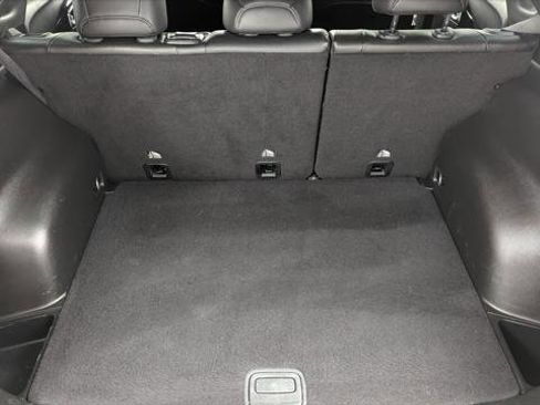 Used 2024 Jeep Compass Limited image 18