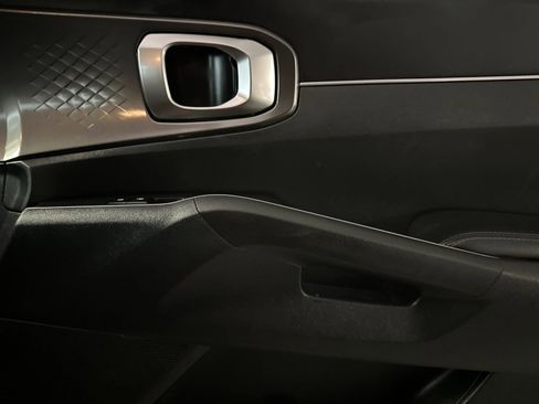 Certified 2022 Kia Sorento S image 24