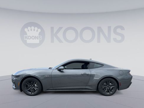 New 2026 Ford Mustang GT image 2