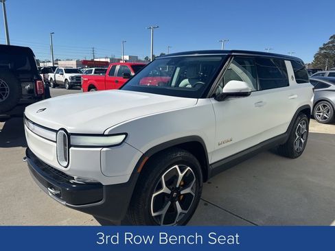 Used 2024 Rivian R1S Adventure image 3