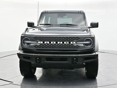 Used 2023 Ford Bronco Badlands image 2