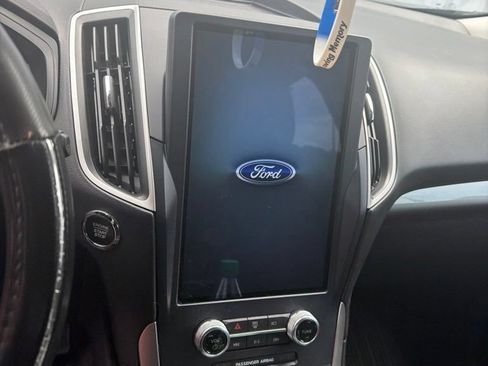Used 2023 Ford Edge SE AWD/4WD image 8