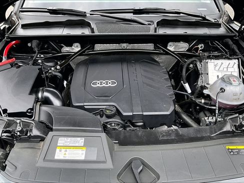 Used 2023 Audi Q5 2.0T Premium w/ Convenience Package AWD/4WD image 30